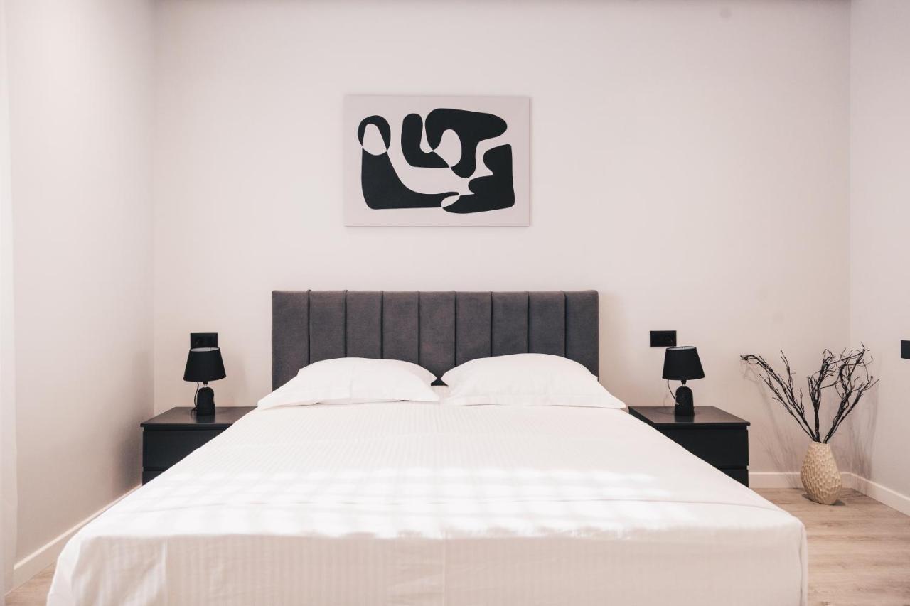 Mono Boutique Apartments Tirana Kültér fotó